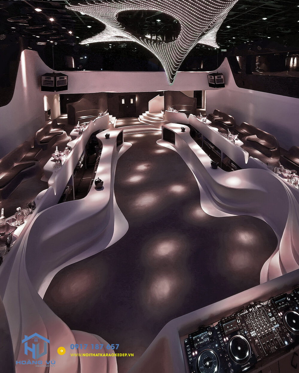 thiet-ke-quan-bar-doc-dao-hut-khach-1