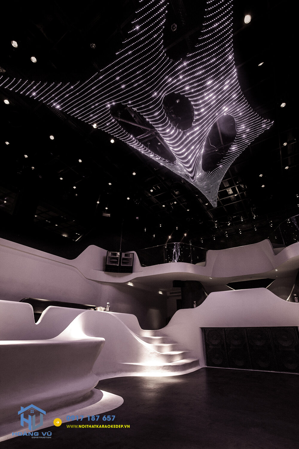 thiet-ke-quan-bar-doc-dao-hut-khach-2